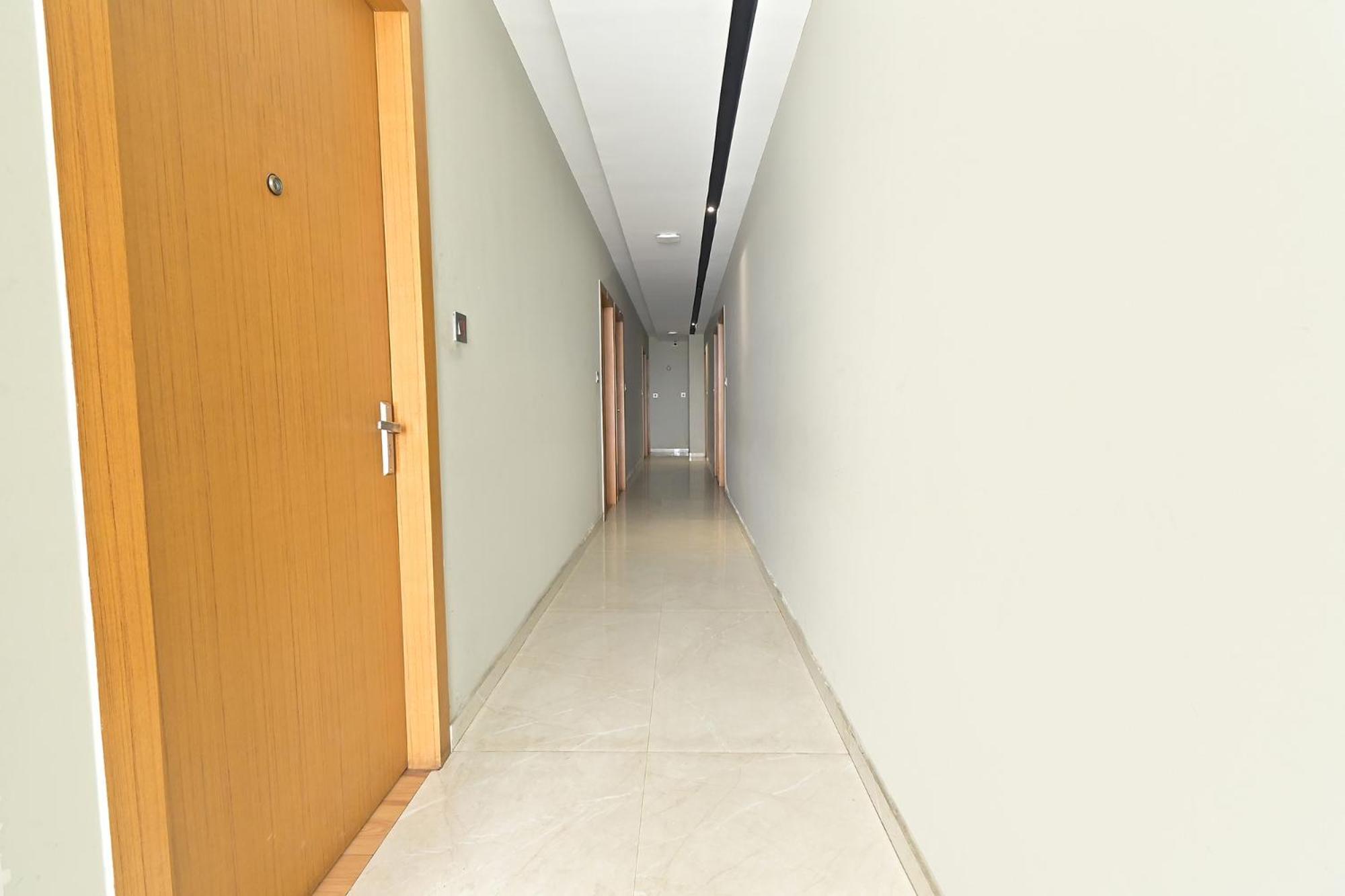 Fabhotel Penthouse - A K Dev Road Γουβαχάτι Εξωτερικό φωτογραφία